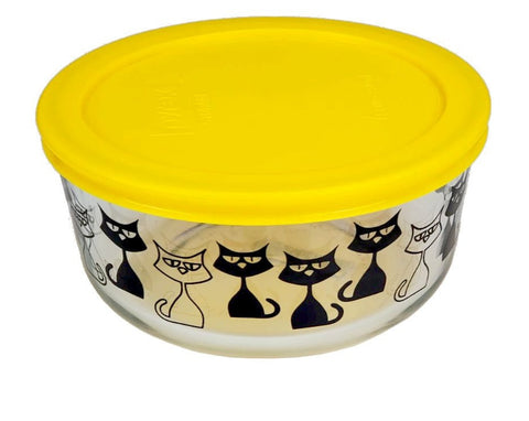4 Cup Decorated Pyrex Halloween Black Cats