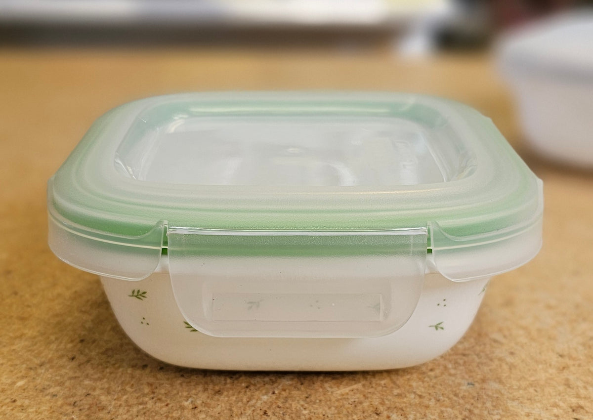 Corelle Storage Corelle 1.3 cup Square Storage Dish Herb Country – Simcart.ca