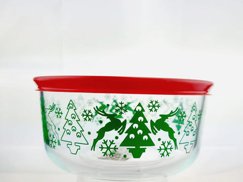 4 Cup Pyrex Storage Dish - Christmas Reindeer